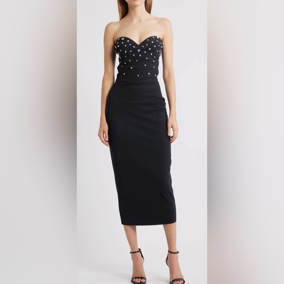 Chiara Boni Dresses & Skirts - Chiara Boni La Petite Robe Mahta Rhinestone Detail Strapless Cocktail Dress